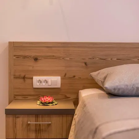 Apartman Nikola Apartment